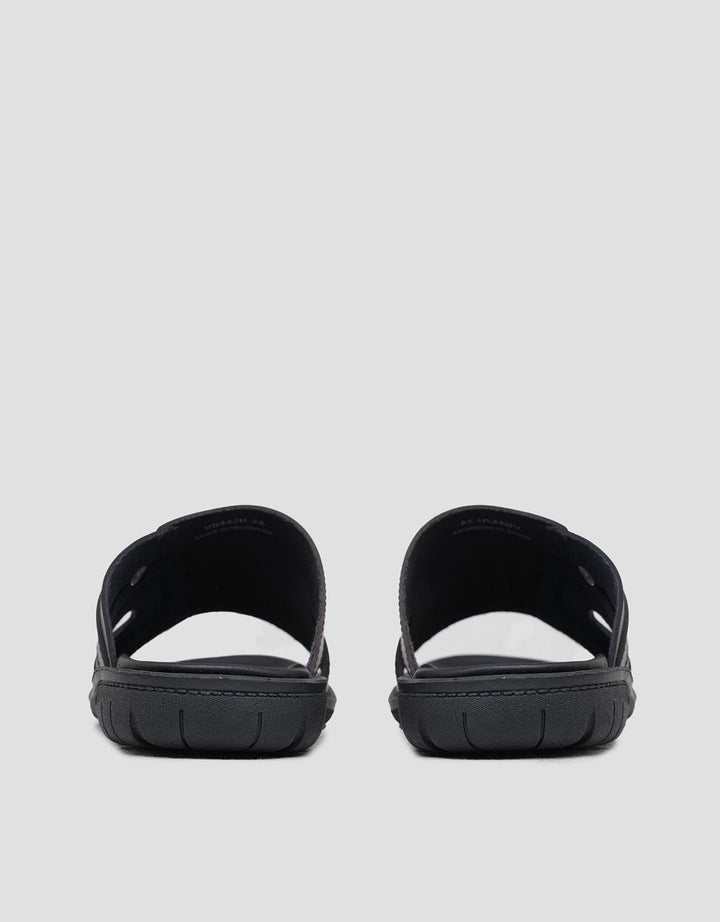 Yongki Komaladi Simply Sandal Slipper Men