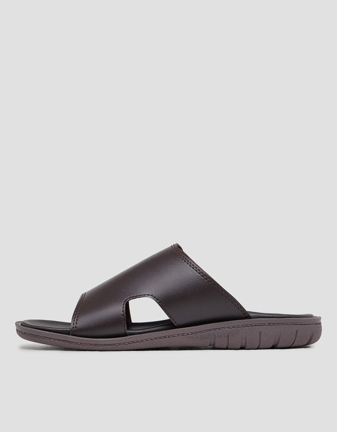Yongki Komaladi Simply Sandal Slipper Men