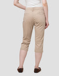 Cardinal Girl Bermuda Celana Chinos Wanita
