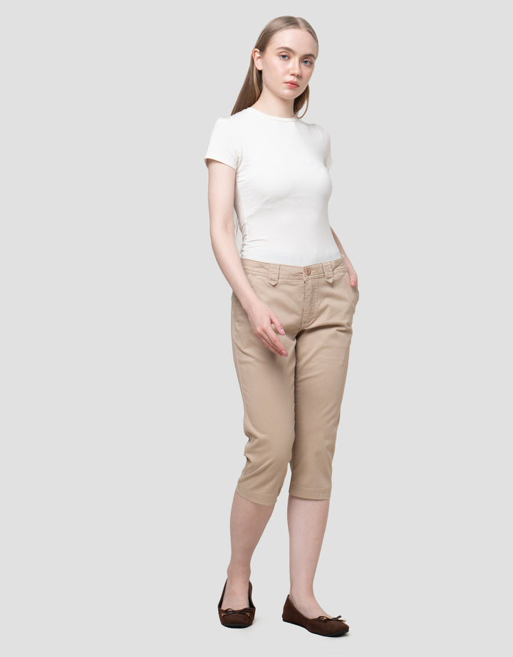 Cardinal Girl Bermuda Celana Chinos Wanita