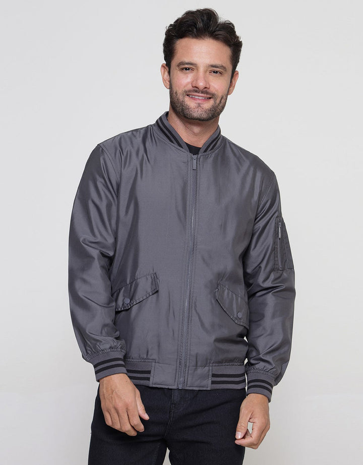 Nevada Jaket Nylon Pria