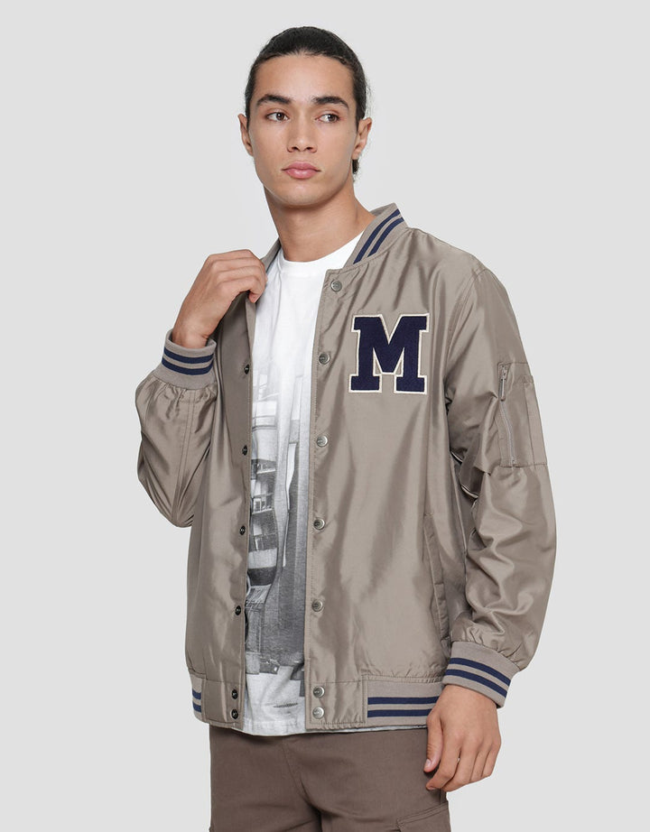 Nevada Woven Varsity Patches M Jaket Pria
