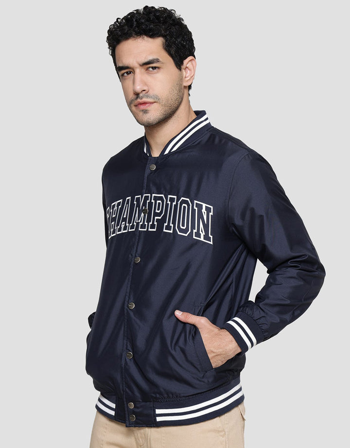 Nevada Outline Champion Print Jaket Woven Varsity Pria