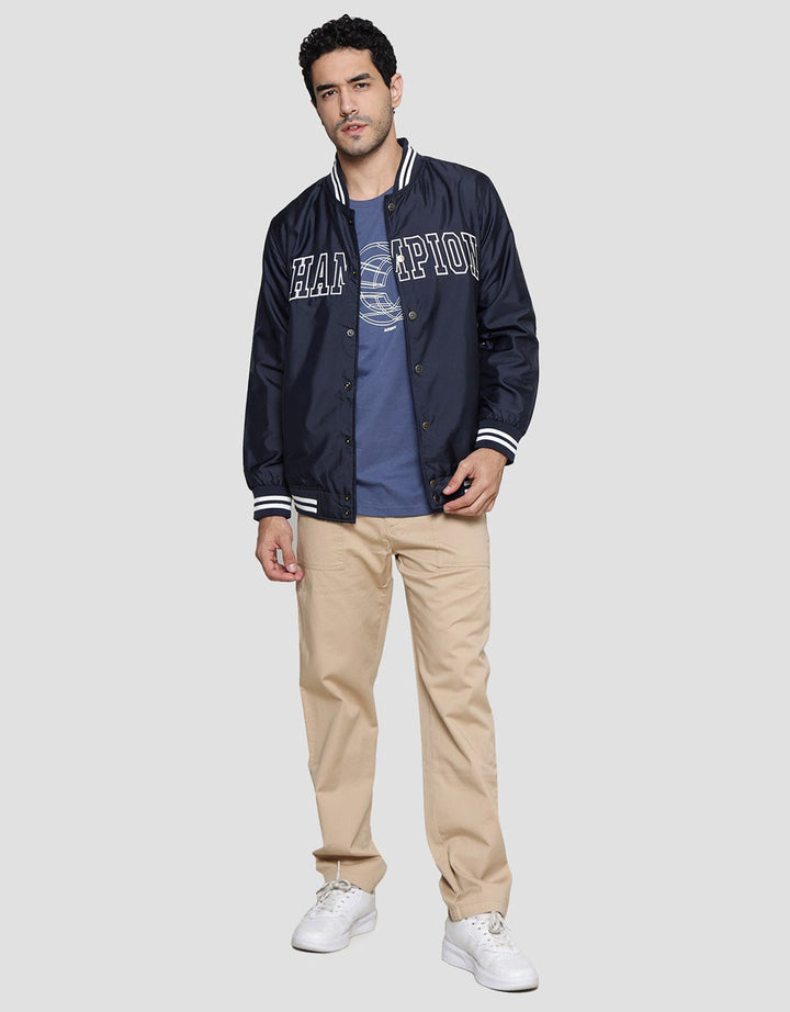 Nevada Outline Champion Print Jaket Woven Varsity Pria
