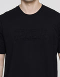 Cole Embossed Believe Kaos Pria