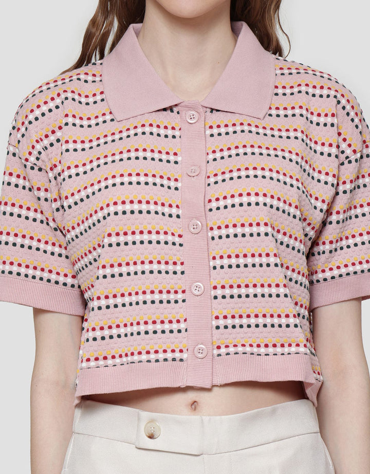Details Knit Text Kaos Casual Wanita