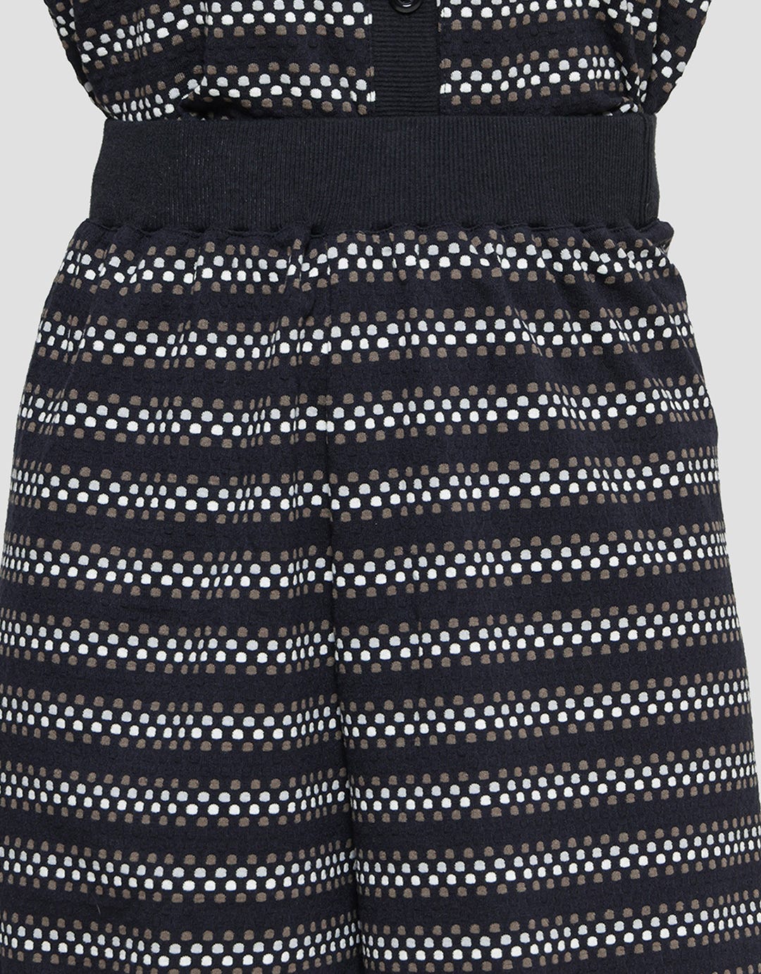 Details Texture Knit Women's Shorts