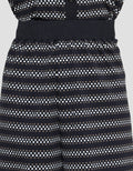 Details Texture Knit Celana Pendek Wanita