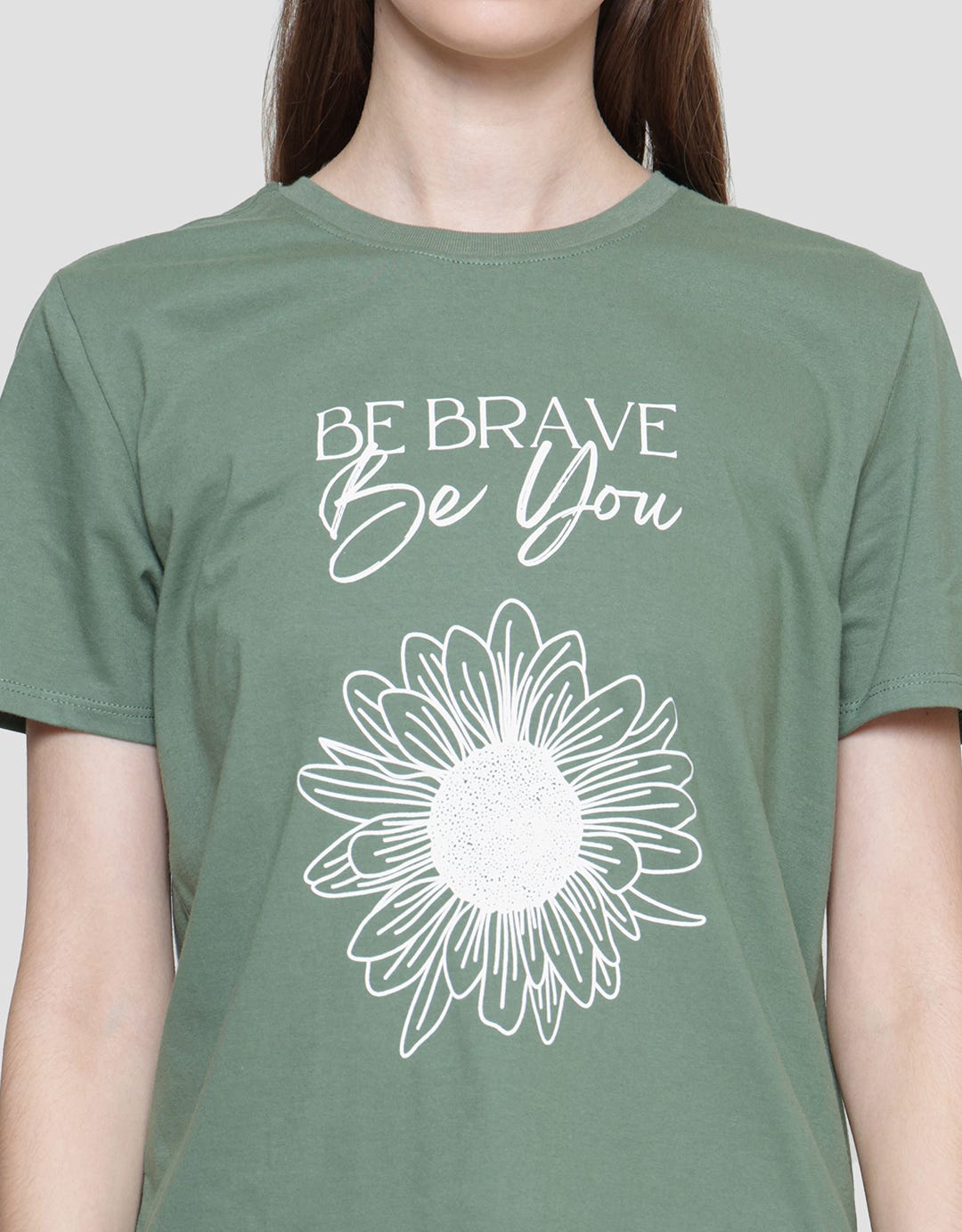 Details Print Be Brave Be You Kaos Lengan Pendek Regular Wanita