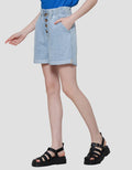 Details Front Button Celana Pendek Denim Wanita