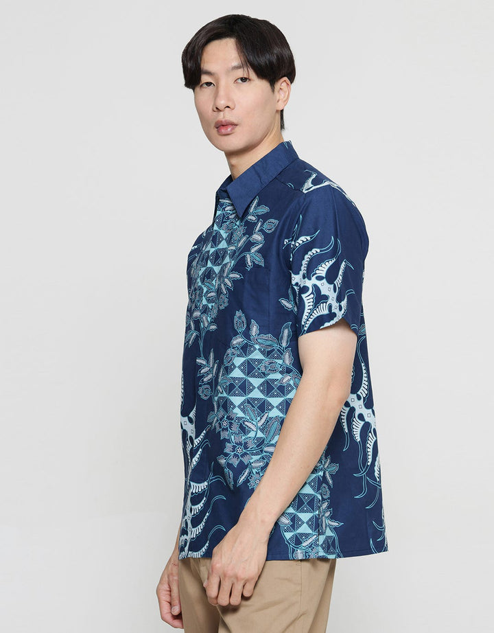 Arjuna Weda Hem Batik Modern 21 Pria