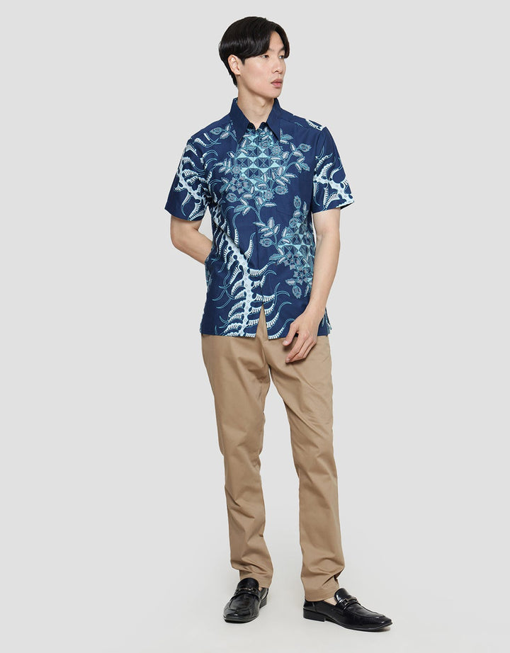 Arjuna Weda Hem Batik Modern 21 Pria