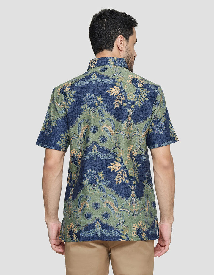 Arjuna Weda Batik Modern 17 Hem Pria
