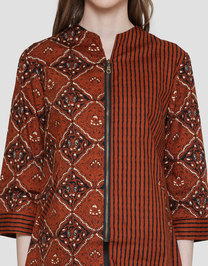 Arjuna Weda Blouse Batik Sido Mukti Pearl Women