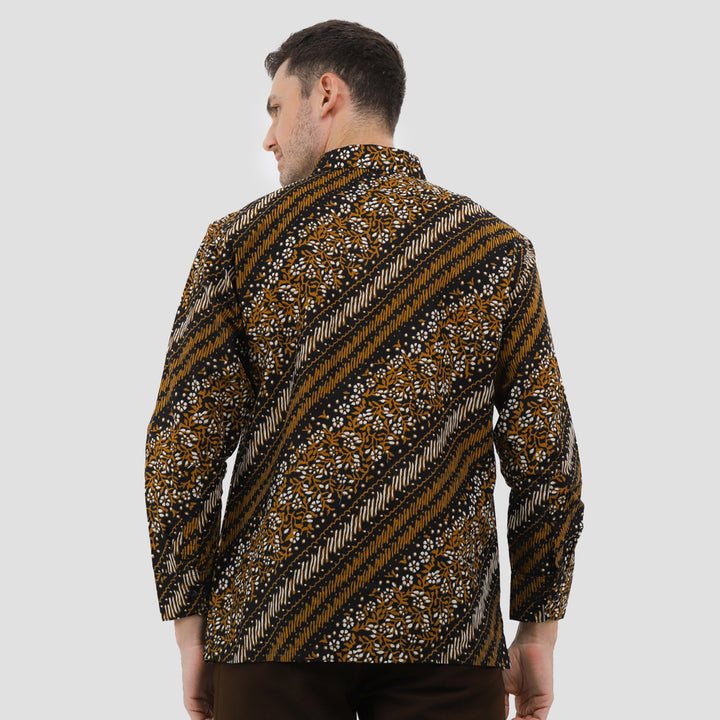 Arjuna Weda Hem Body Fit Seno Sawat Kemeja Batik Pria