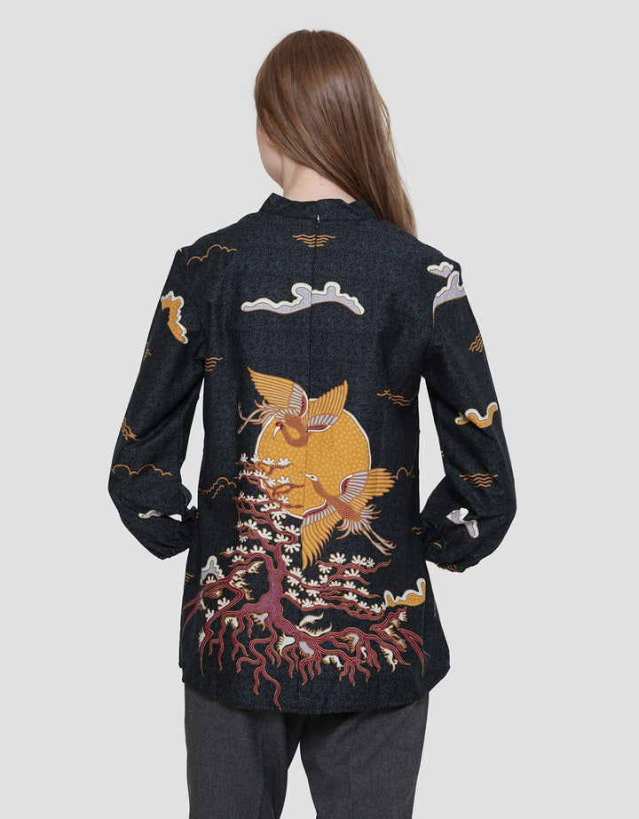 Arjuna Weda Blouse Batik Awan Manuk Twin Women
