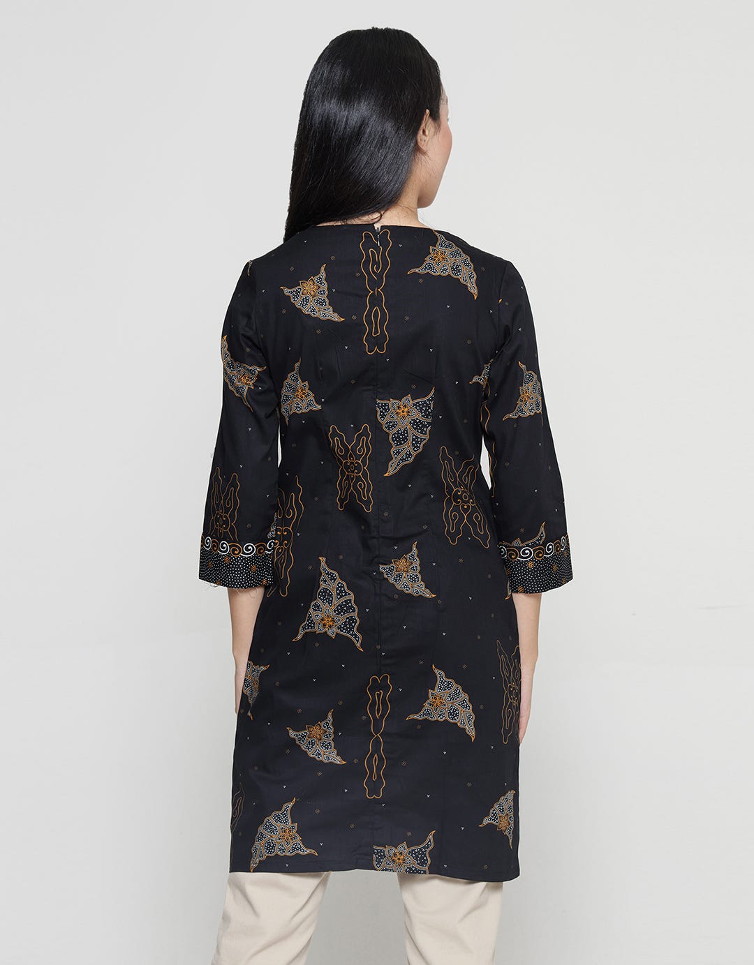 Arjunaweda Tunik Batik Megamendung Keongan Wanita