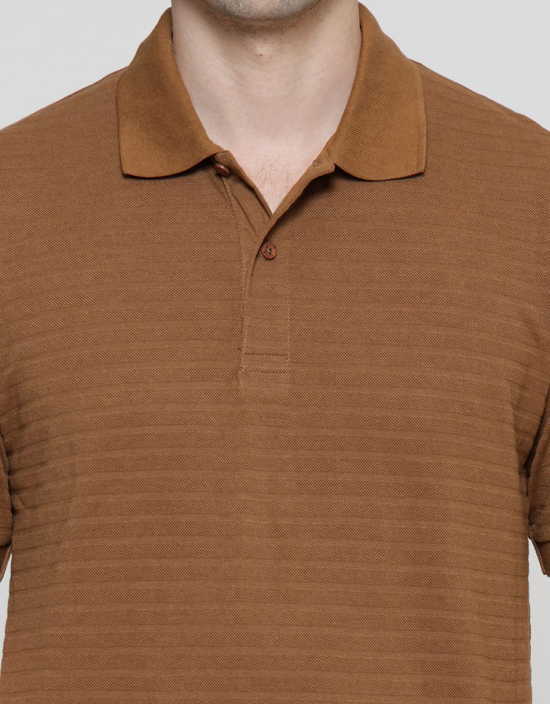 Cole Solid Armani Stripe Texture Kaos Kerah Pria