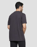 Cole Downtown Wordprint Kaos Casual Pria