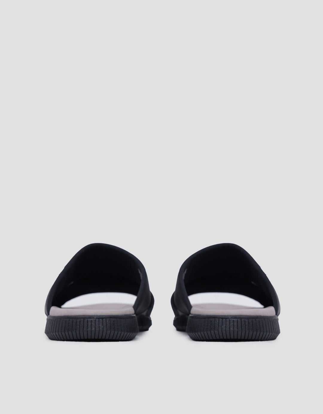 Yongki Komaladi Big Strap Sandal Pria