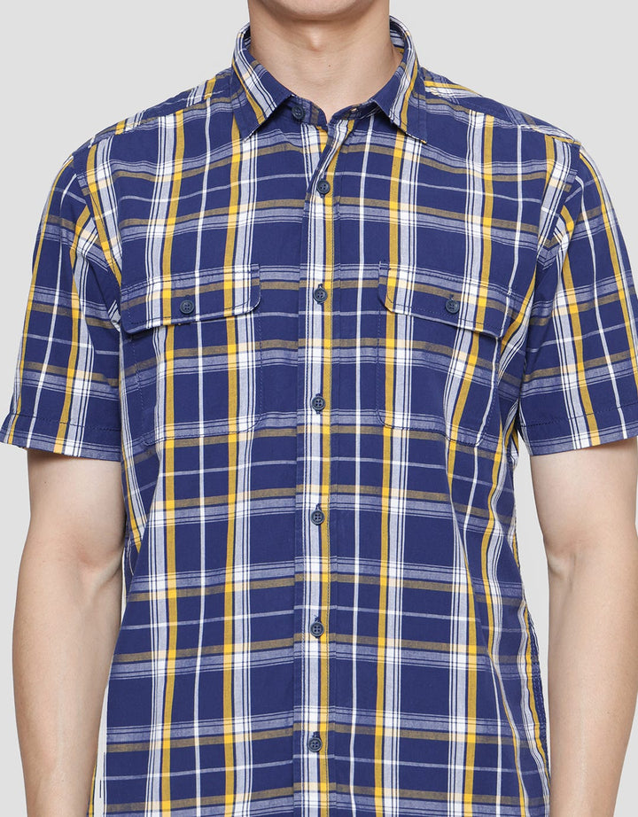 Lois Plaid Print Double Pocket Kemeja Pria