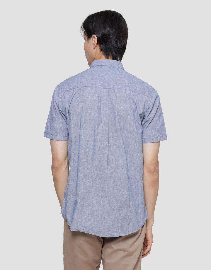 Lois Basic Style Kemeja Lengan Pendek Pria