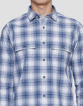 Lois Small Plaid Motif Kemeja Lengan Panjang Pria
