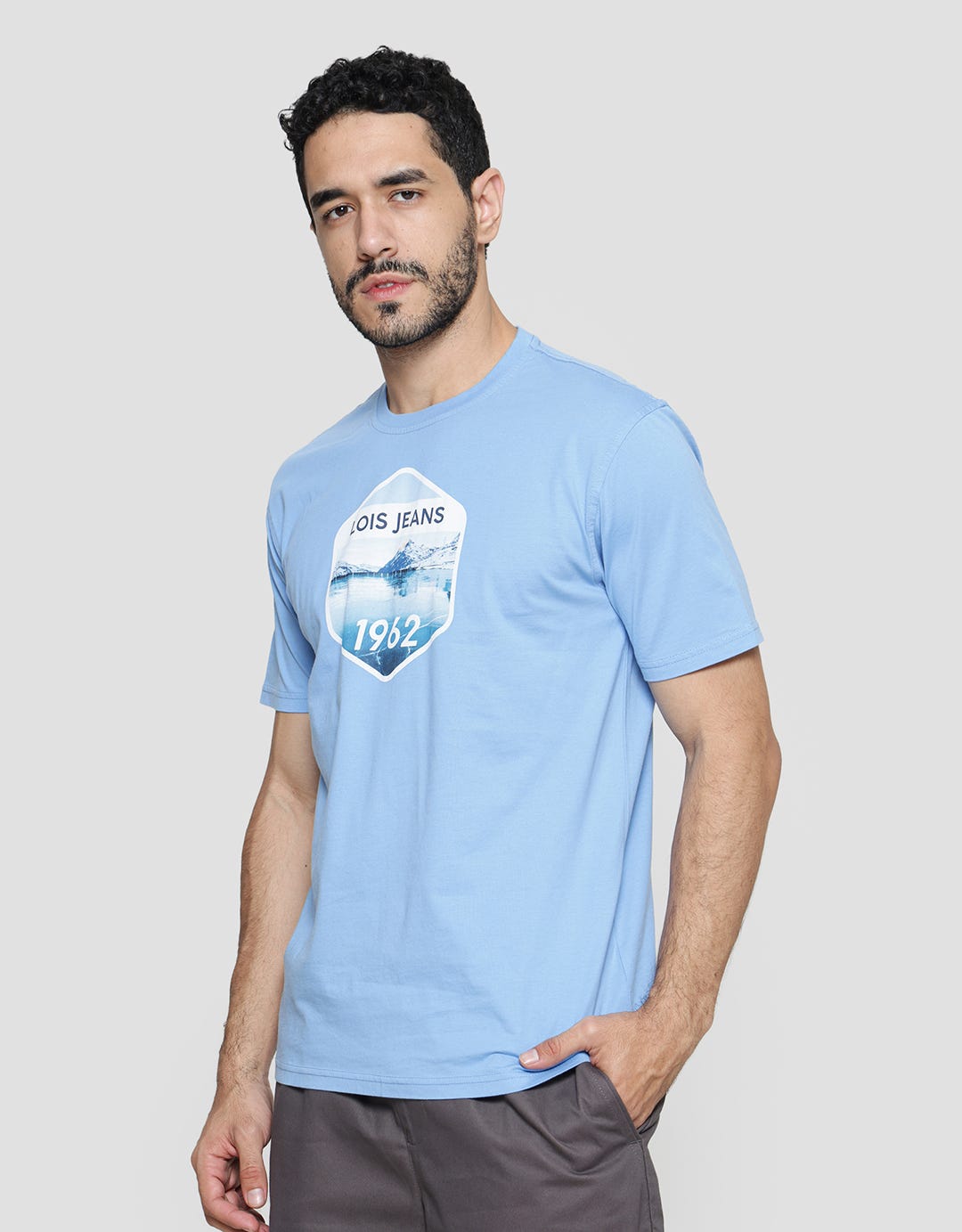 Lois Jeans Logo Graphic Print Kaos Pria