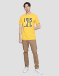 Lois Printed Logo Casual Kaos Pria
