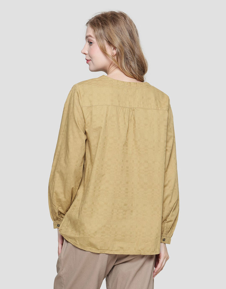 Expand Nena Women's Blouse