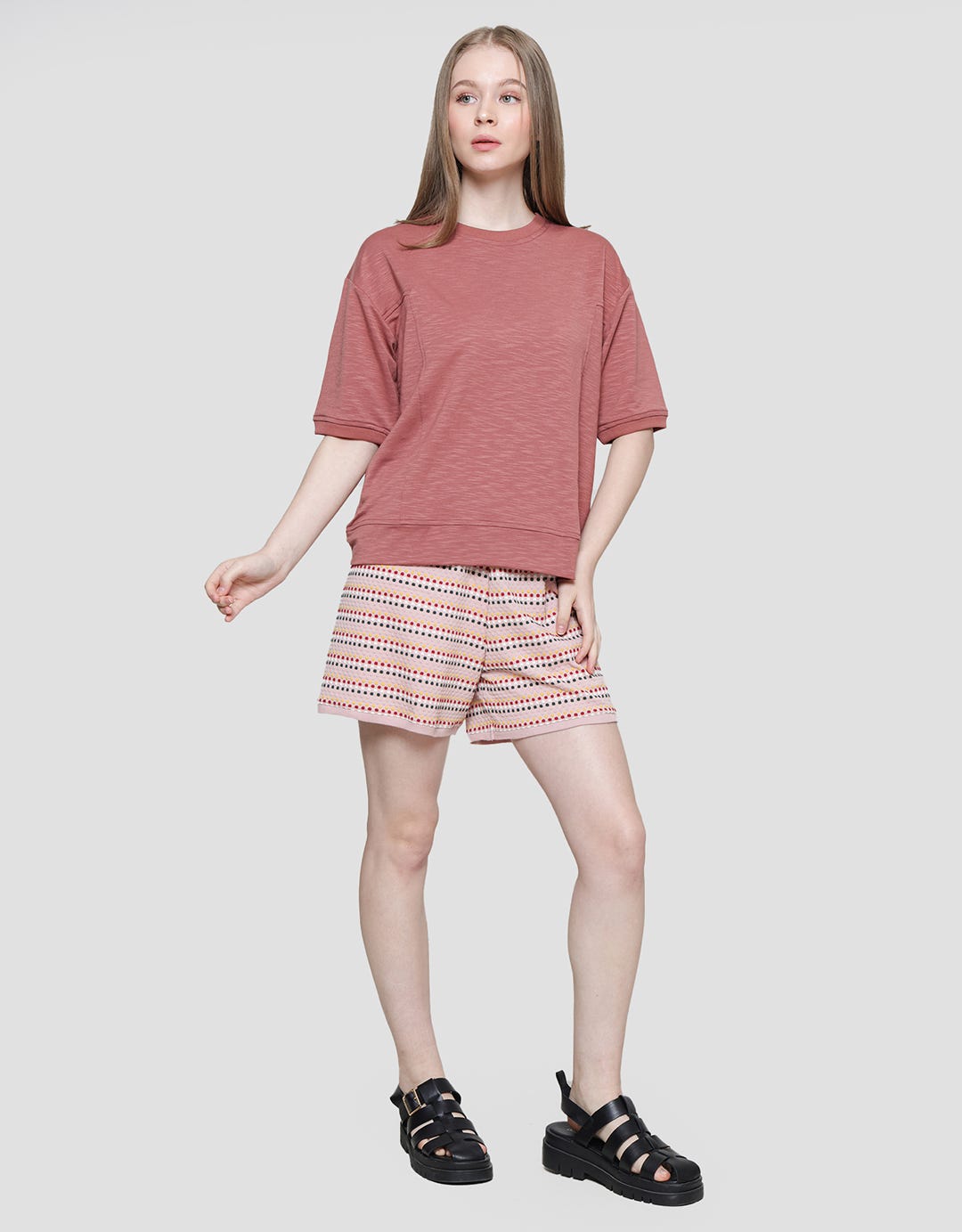 Connexion Round Cut N Sew Women's Short Sleeve T-Shirt