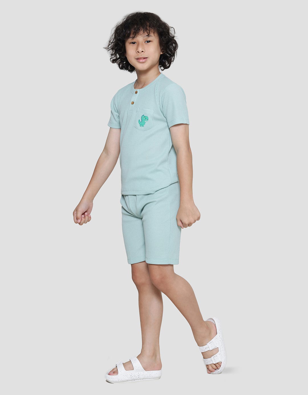 Little M Henley Texture Boys Clothing Set