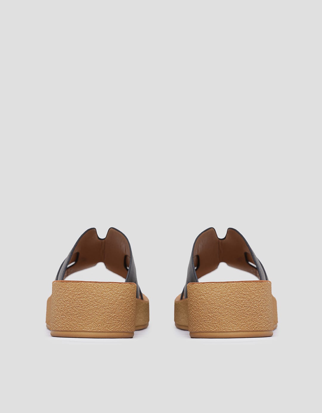 Connexion Simply Look Slipper Sandal Wanita