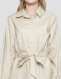 Expand Eka Blouse Wanita
