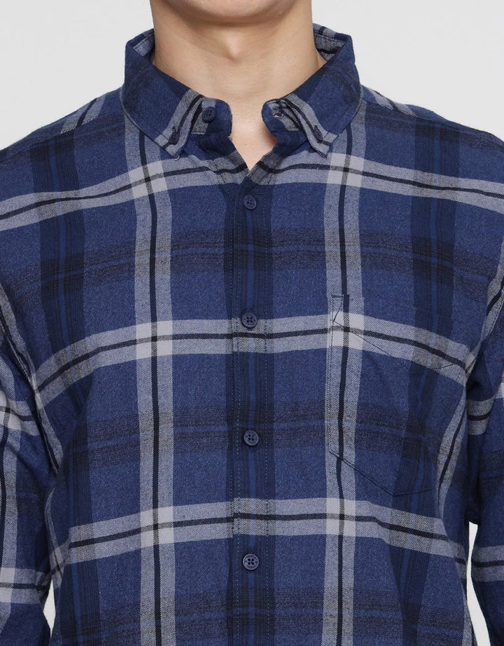 Triple Nvy Kemeja Flanel Slim Fit Pria