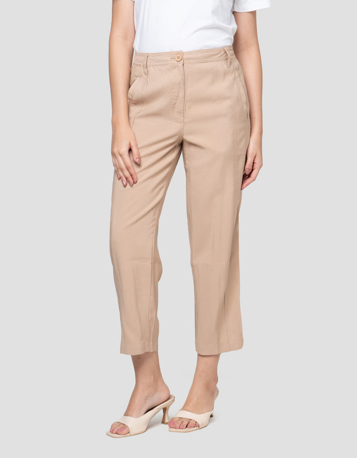 Cardinal Femme Fashion Belt Loops Celana Wanita