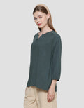 St. Yves V Neck Rubb Sleeve Blouse Wanita