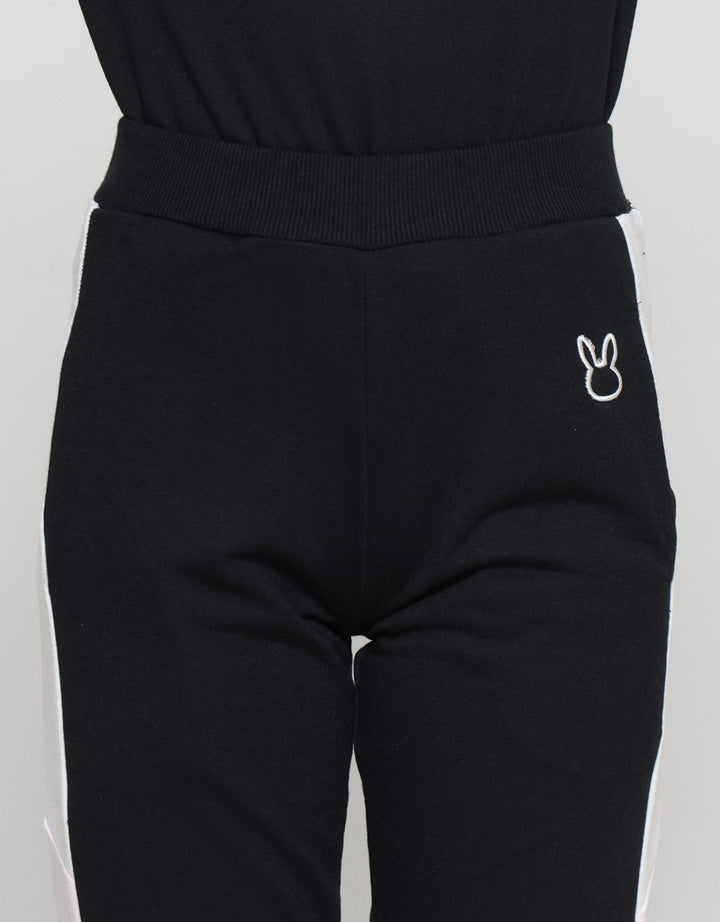 Aero List Samping Bunny Outline Jogger Anak Perempuan