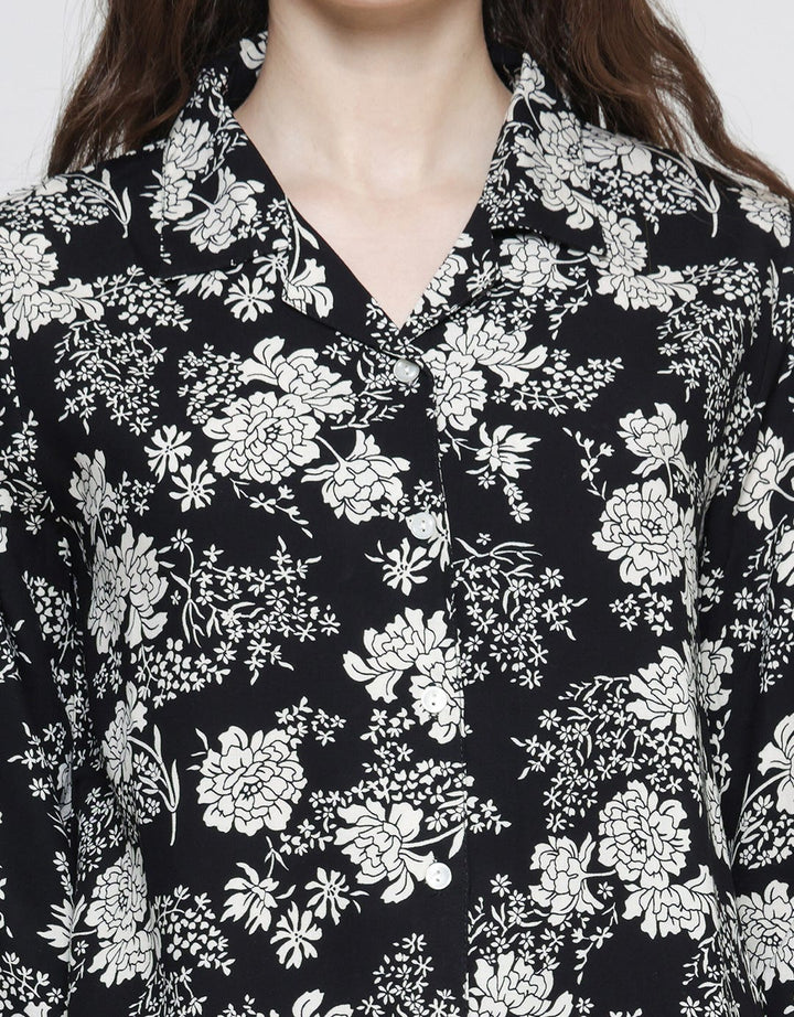 St. Yves Madie Flower Baju Tidur Set Wanita