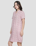 St. Yves Wavy Light Midi Dress Wanita