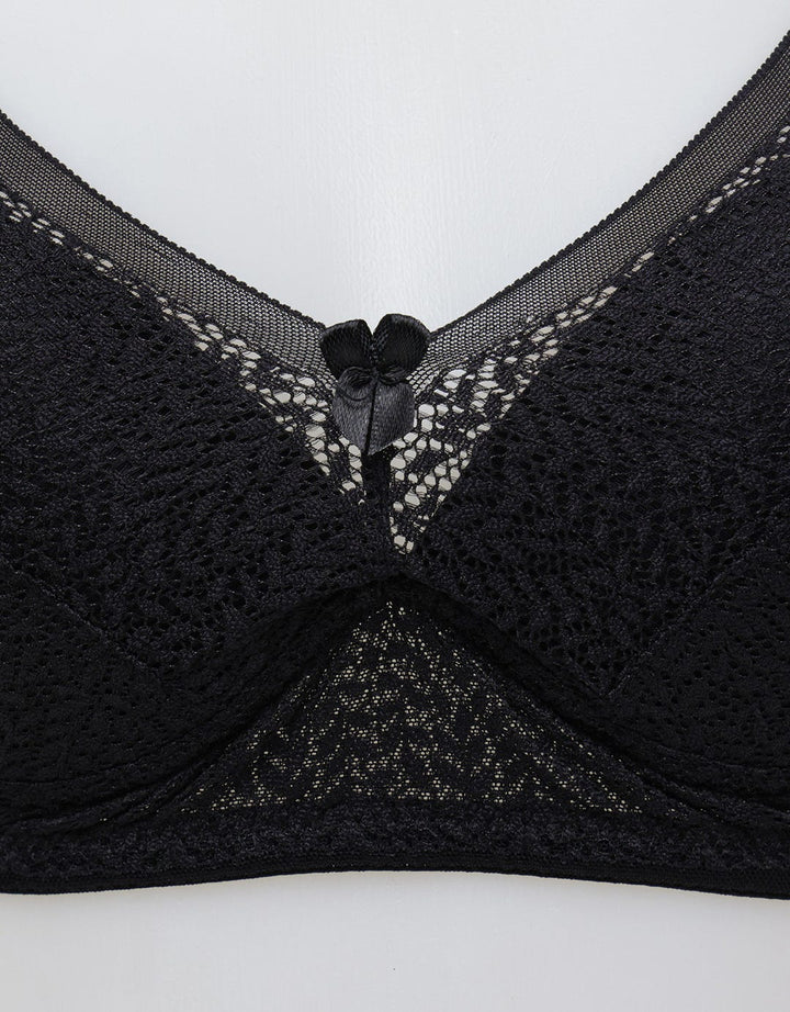 St. Yves Non Push Up Regular Women's Non Wire Lace Bra