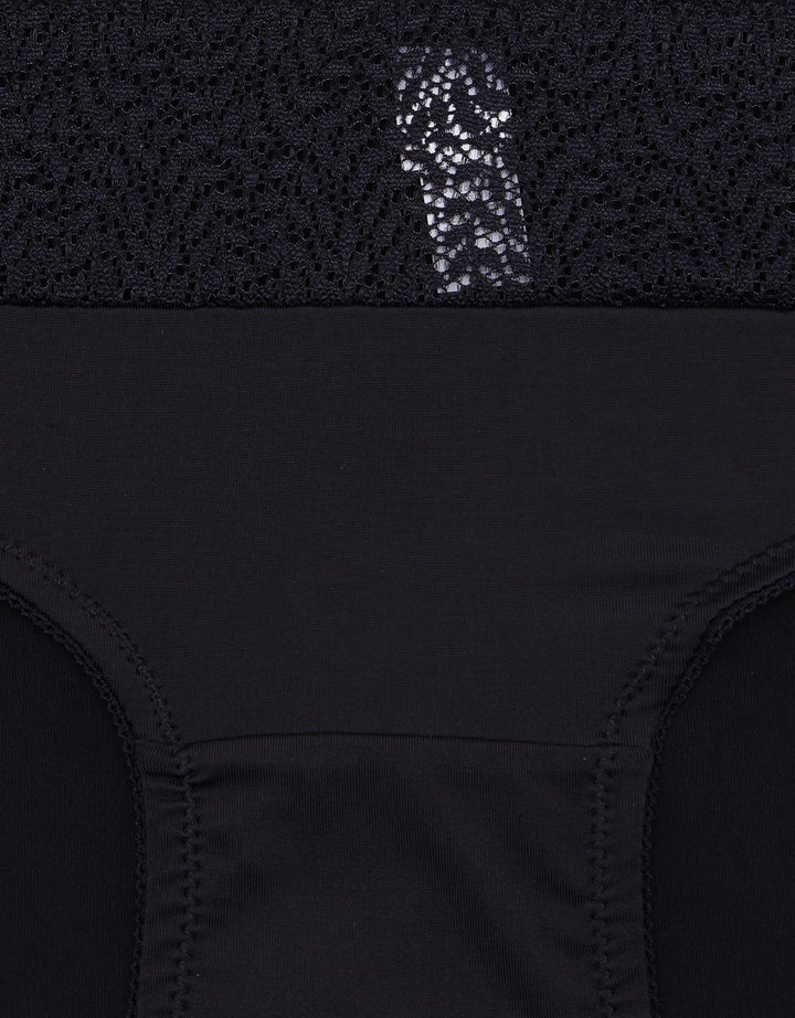 St. Yves Women's Lace Panties