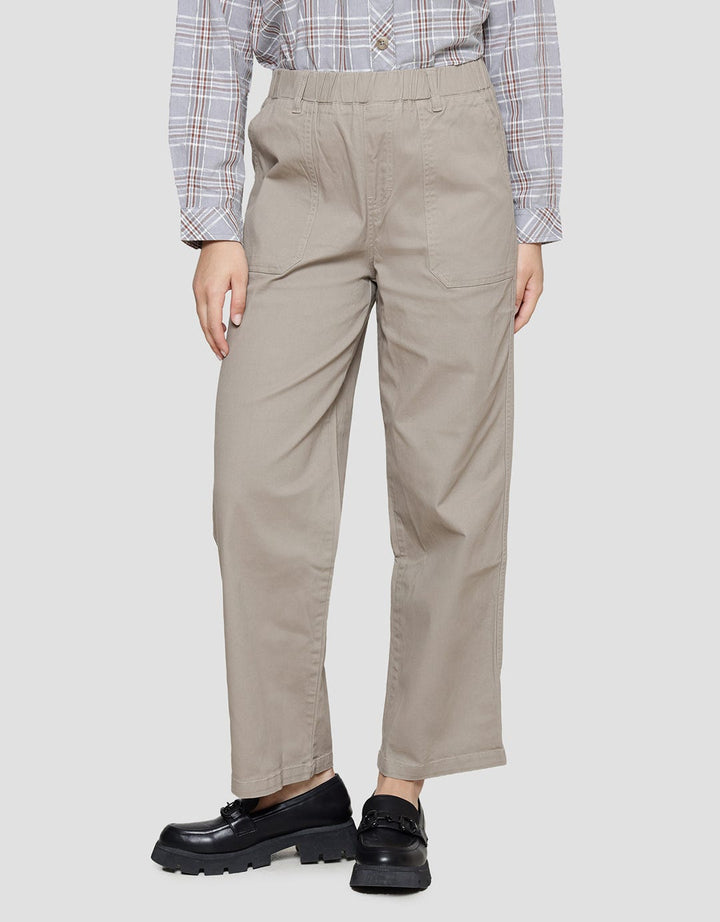 Triset Casual Basic Straight Celana Panjang Wanita