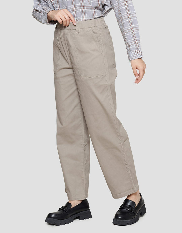 Triset Casual Basic Straight Celana Panjang Wanita