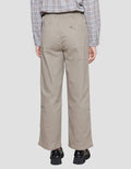 Triset Casual Basic Straight Celana Panjang Wanita