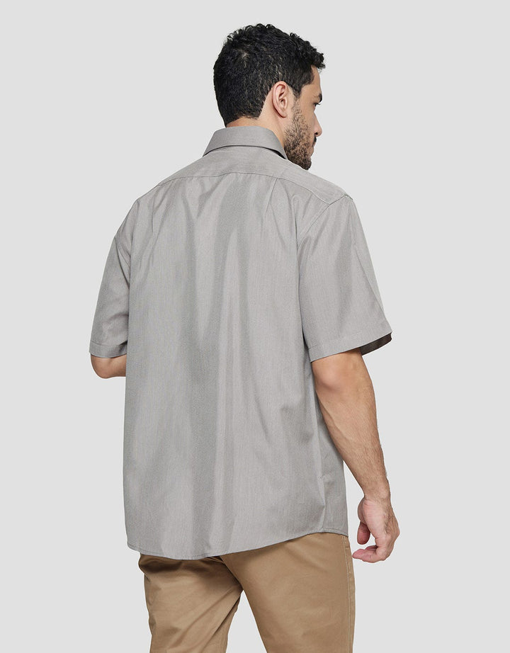 Cole Regular Solid Filafil Cvc Men's Short Sleeve Shirt