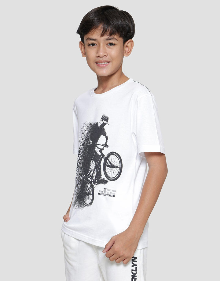 Nevada Man Ride Bike Kaos Anak Laki-laki