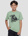 Nevada Man Play Soccer Kaos Anak Laki-laki