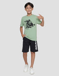 Nevada Man Play Soccer Kaos Anak Laki-laki