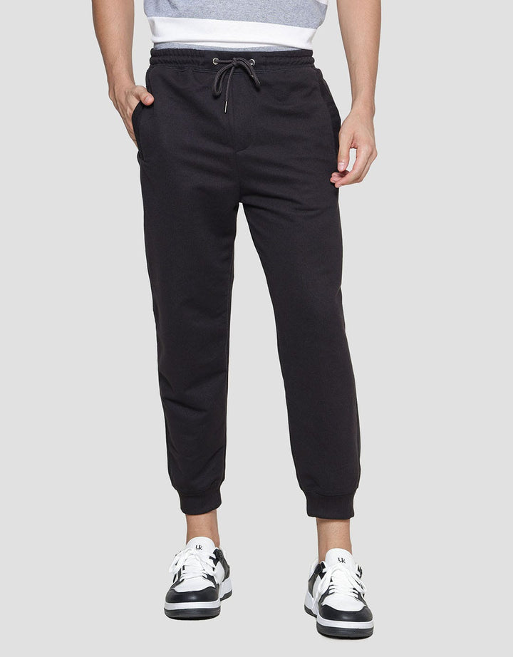 Details Steven Fit London Celana Panjang Pria